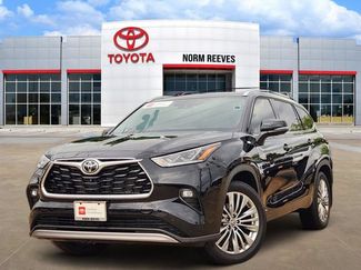 Used 2026 Toyota Highlander Platinum AWD/4WD video 1
