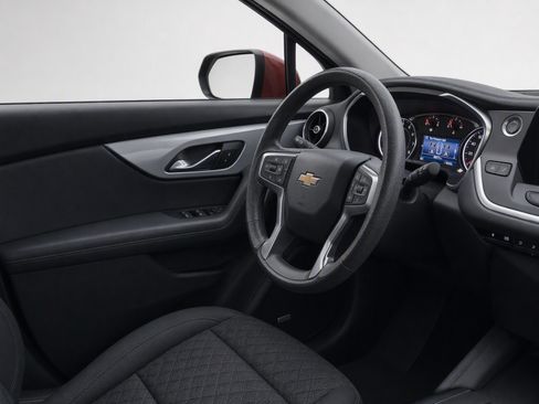 Used 2022 Chevrolet Blazer LT FWD image 23