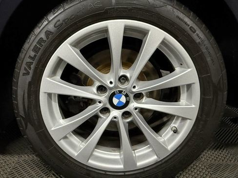 Used 2017 BMW 320i Sedan image 26