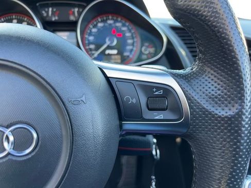 Used 2012 Audi R8 V10 image 16