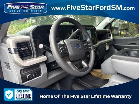 New 2026 Ford F450 XL w/ XL Chrome Package RWD image 23