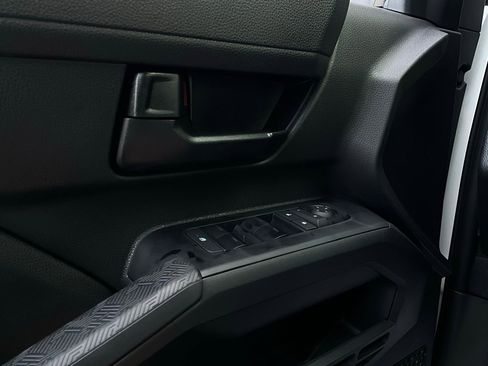 New 2026 Toyota Tacoma SR5 image 17