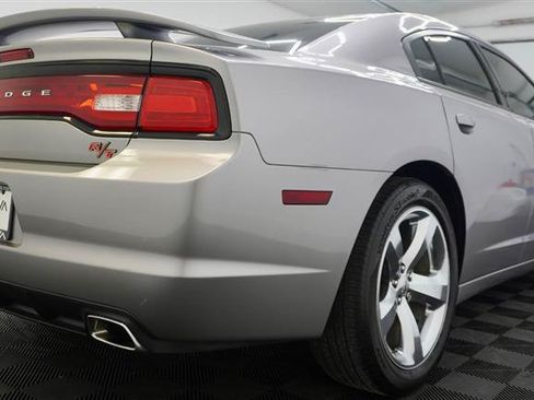 Used 2011 Dodge Charger R/T RWD image 5