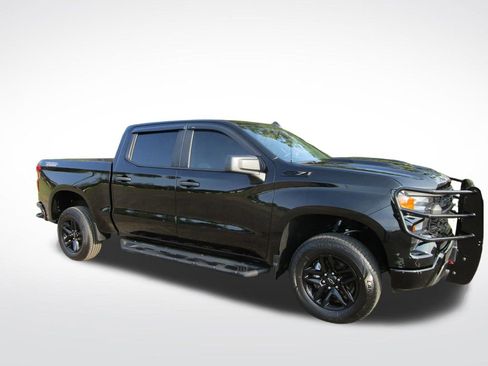 Used 2023 Chevrolet Silverado 1500 Custom Trail Boss w/ LPO, Dark Essentials Package image 6