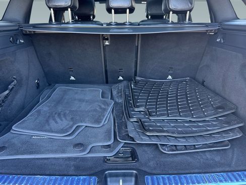 Used 2022 Mercedes-Benz GLC 300 4MATIC image 32