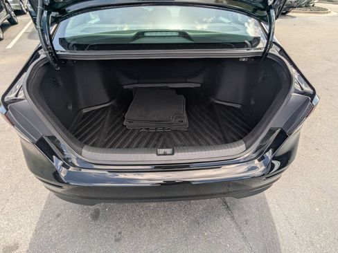 Used 2025 Honda Accord LX image 25