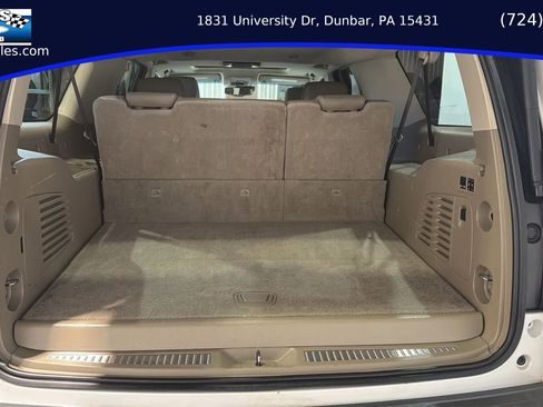Used 2018 Chevrolet Suburban LT w/ LT Signature Package AWD/4WD image 29