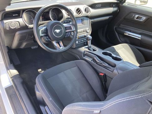 Used 2020 Ford Mustang Coupe w/ Black Accent Package RWD image 15