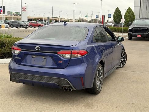 Used 2021 Toyota Corolla SE w/ Carpet Mat Package (TMS) image 5