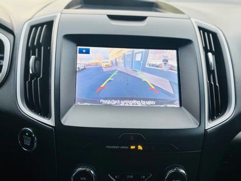 Used 2020 Ford Edge SEL image 15