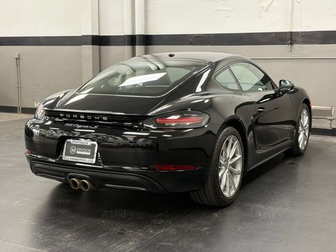 Used 2024 Porsche 718 Cayman S RWD image 13