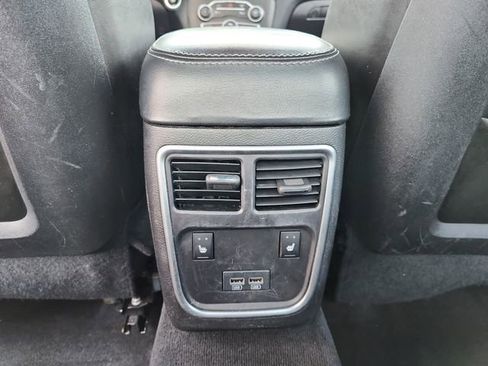 Used 2021 Dodge Charger SXT w/ Leather Interior Group image 32