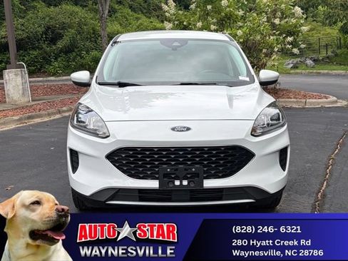 Used 2021 Ford Escape SE w/ Cold Weather Package AWD/4WD image 7