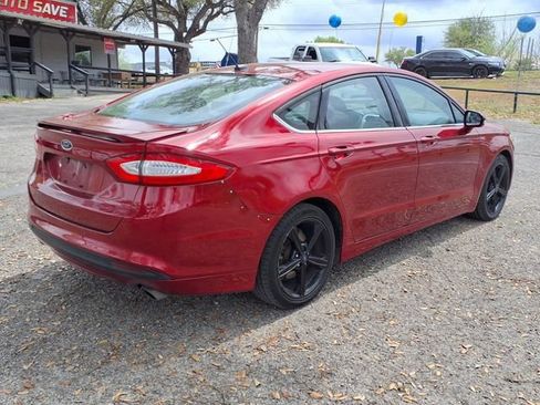 Used 2016 Ford Fusion SE w/ Equipment Group 201A FWD image 7