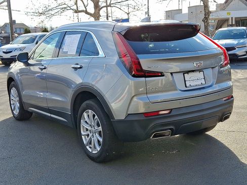 Used 2023 Cadillac XT4 Luxury w/ Cold Weather Package image 4