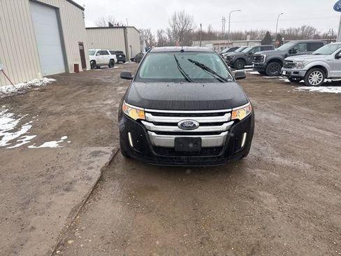 Used 2013 Ford Edge Limited w/ Driver Entry Pkg image 2