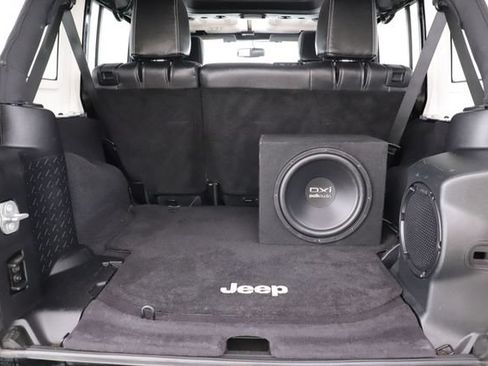 Used 2014 Jeep Wrangler Unlimited Sahara w/ Connectivity Group AWD/4WD image 23