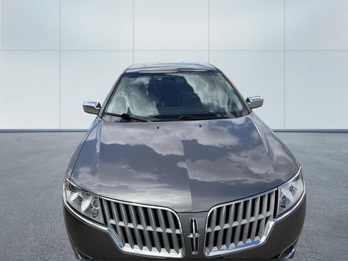 Used 2011 Lincoln MKZ FWD image 2