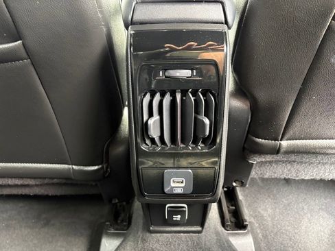 Certified 2024 Jeep Compass Latitude AWD/4WD image 18
