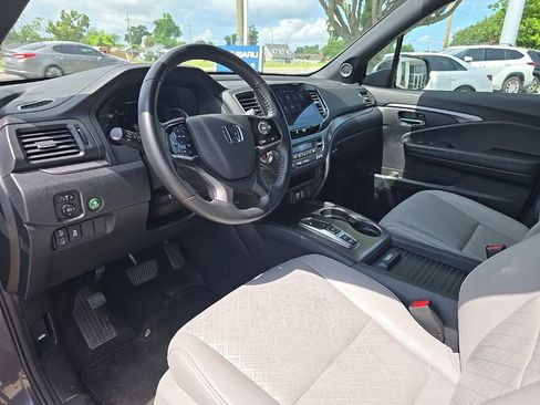 Used 2021 Honda Passport EX-L image 16