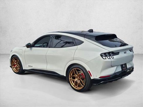 Used 2022 Ford Mustang Mach-E GT image 8