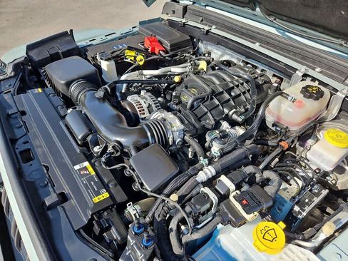 Used 2024 Jeep Wrangler Unlimited Rubicon image 15