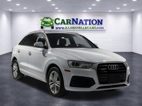Used 2018 Audi Q3 2.0T Premium w/ Convenience Package AWD/4WD image 1