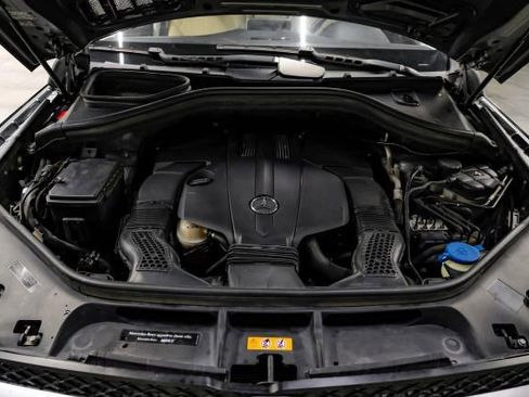 Used 2018 Mercedes-Benz GLS 450 4MATIC w/ Premium Package image 64