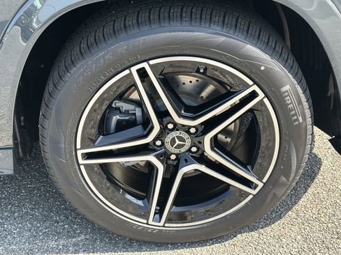 New 2026 Mercedes-Benz GLS 450 4MATIC image 14