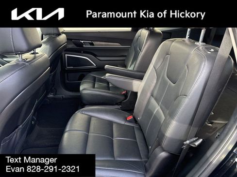 Used 2021 Kia Telluride EX w/ EX Premium Package image 16