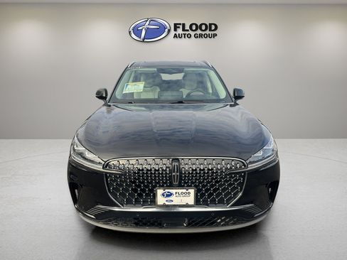 New 2026 Lincoln Aviator Reserve image 2