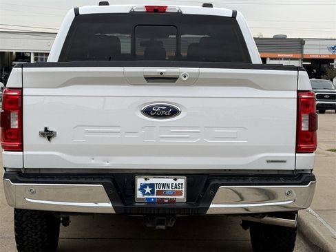 Certified 2022 Ford F150 XLT w/ Equipment Group 302A High image 6