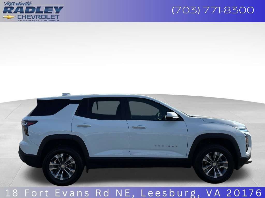 Used 2026 Chevrolet Equinox LT FWD image 21