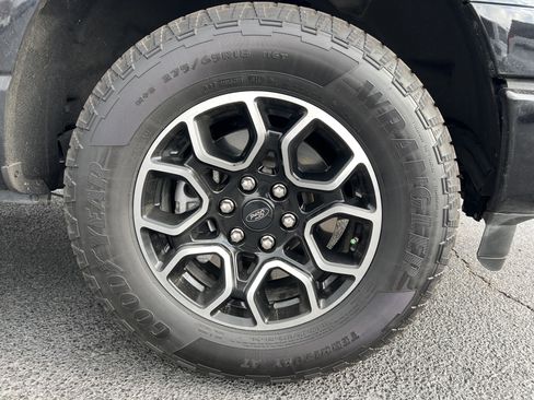 Certified 2022 Ford F150 XLT w/ Equipment Group 302A High image 13