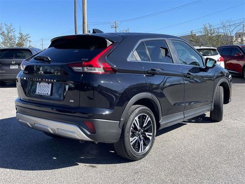Used 2024 Mitsubishi Eclipse Cross SE image 3