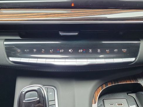 Used 2024 Cadillac Escalade ESV Luxury w/ LPO, Floor Liner Package image 35