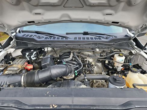 Used 2024 Ford F350 XLT image 14