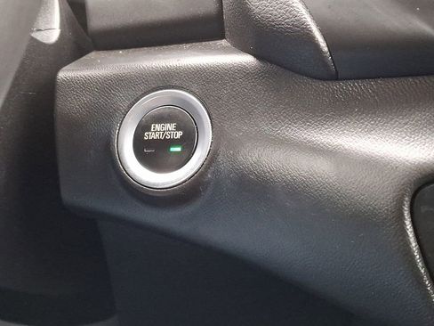 Used 2019 GMC Terrain SLE w/ Driver Convenience Package image 22