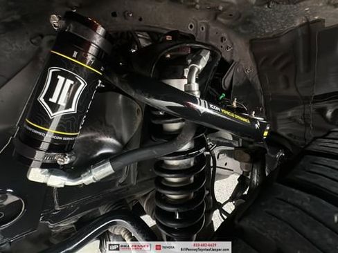 Used 2019 Toyota 4Runner TRD Off-Road Premium image 21