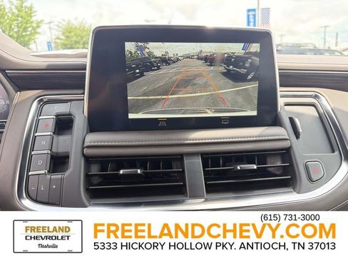 Used 2024 Chevrolet Suburban LT AWD/4WD image 37