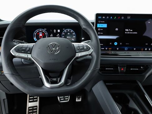 New 2026 Volkswagen Tiguan SEL R-Line AWD/4WD image 20