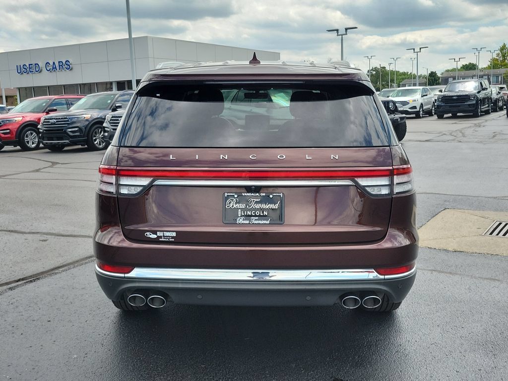 Used 2020 Lincoln Aviator Reserve w/ Elements Package Plus AWD/4WD image 5