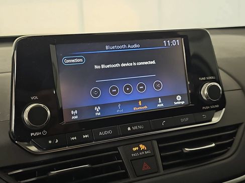 Certified 2023 Nissan Altima 2.5 S FWD image 20