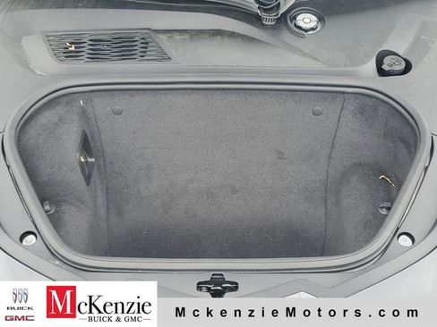 Used 2023 Chevrolet Corvette Stingray Preferred Cpe w/ Z51 Performance Package RWD image 27