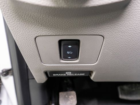 Used 2019 Ford F250 XLT w/ XLT Value Package image 29