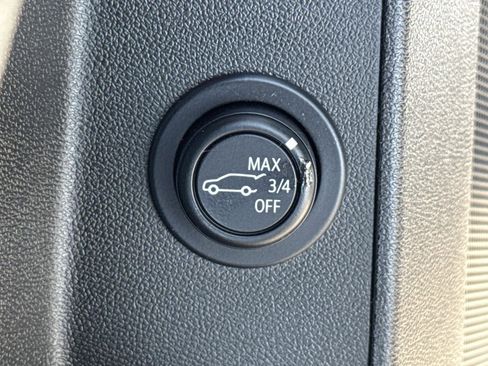 Used 2023 Chevrolet Equinox RS image 15