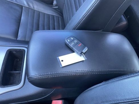 Used 2021 Jeep Grand Cherokee Limited X image 29