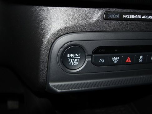Used 2025 Ford Bronco Sport Outer Banks w/ Outer Banks Tech Package+ AWD/4WD image 13