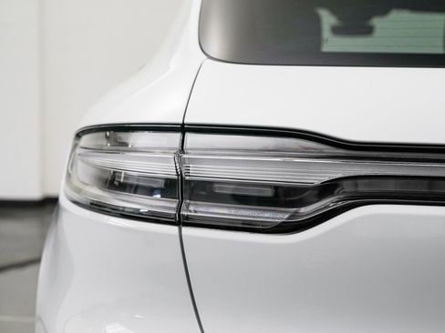 Used 2023 Porsche Macan GTS image 14