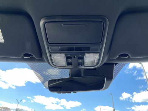 Used 2023 Honda Passport EX-L image 12